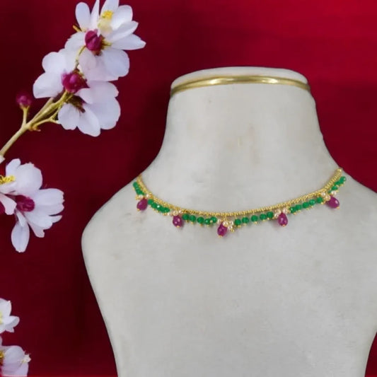 Special Green CZ Neckalce Centerd with Pearl and Pink Beads HK0370