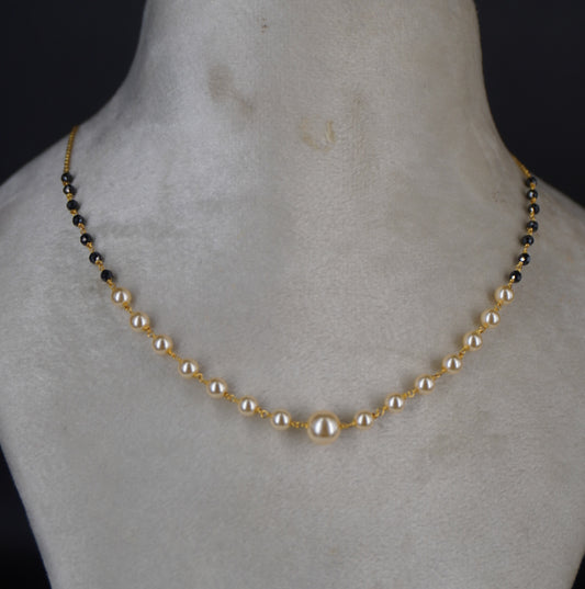 Black and white combination black beads