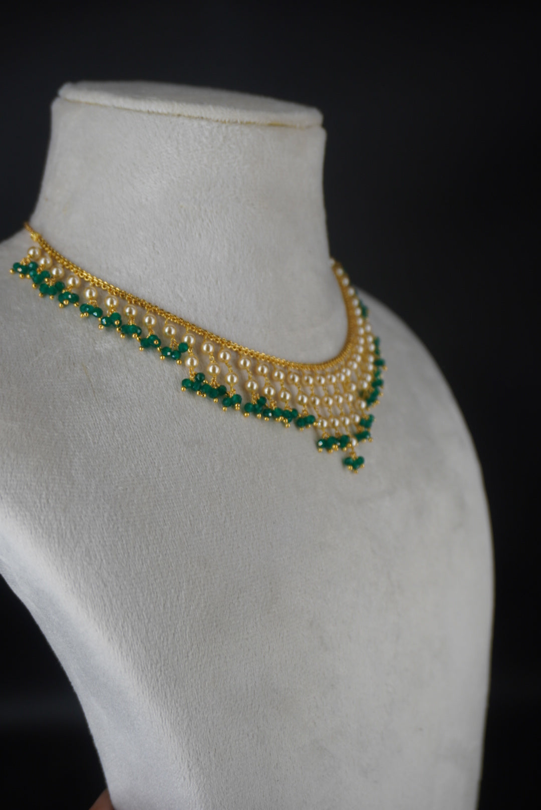 #HK0488 green manulu with Swarovski pearl necklace