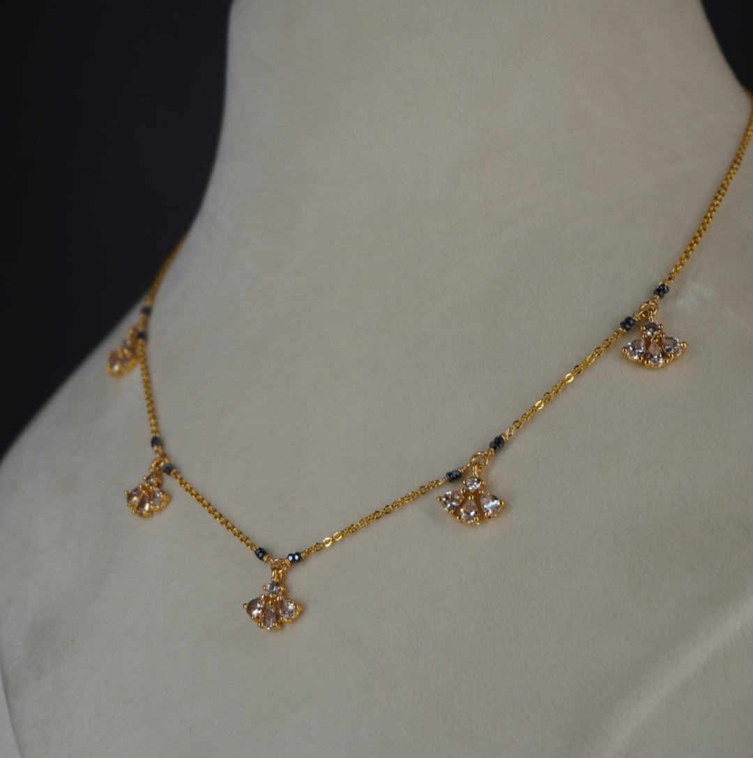 HK0506 CUTE DROPS BUNCH MANGALSUTRA