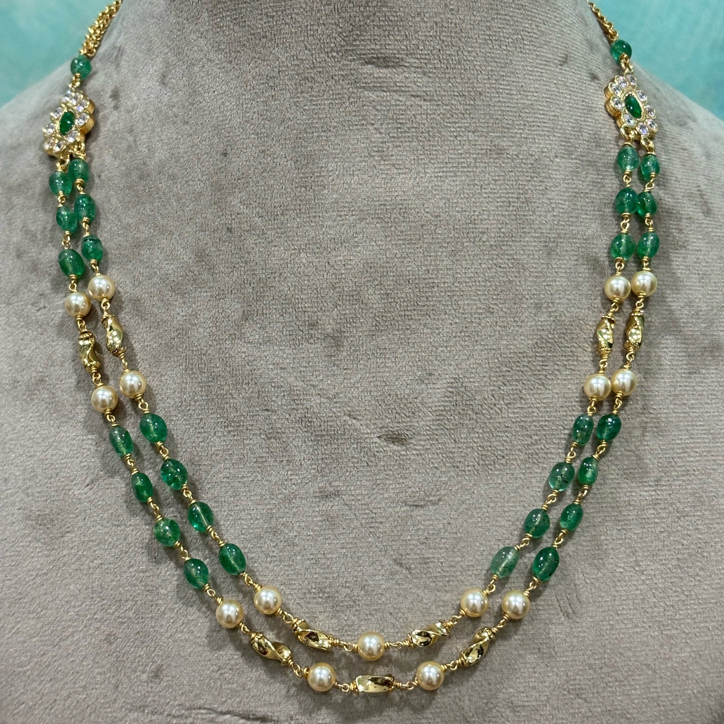 Russian emerald and gold twisted beads