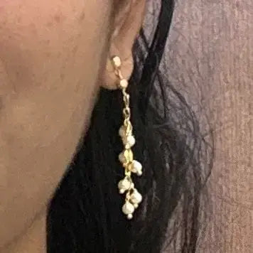 Hk0233 - Stud With Pearl Bunches