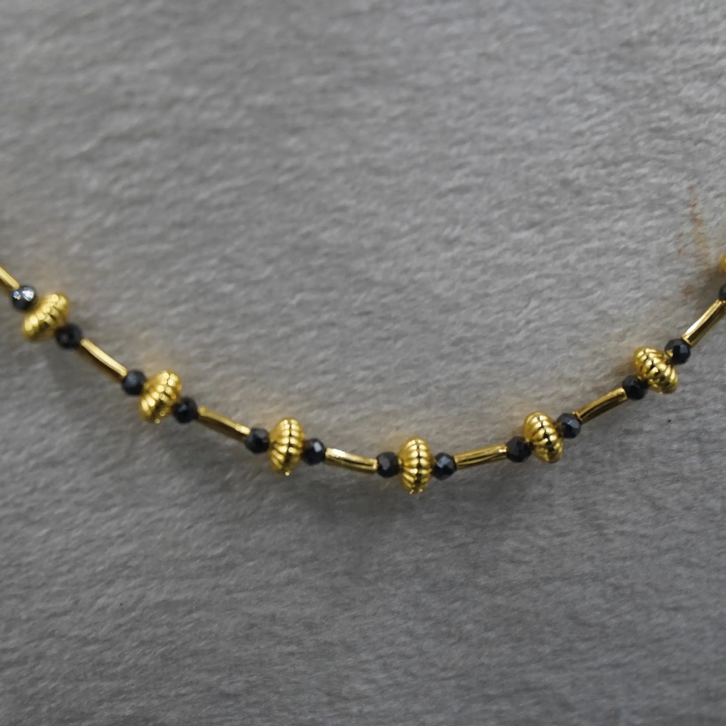 MANGALSUTRA CHAIN WITH PIPES Hk0323