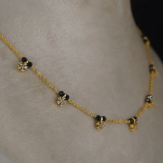 7 Star Black Beads Chain Hk0407