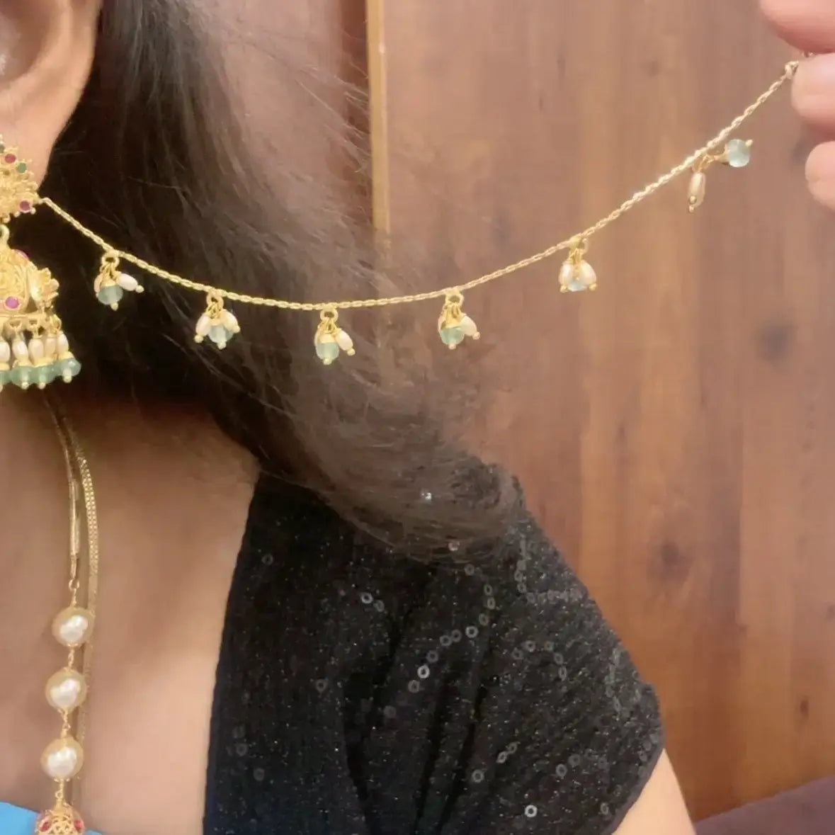 Simple Pearl Bunches Earchains CH006