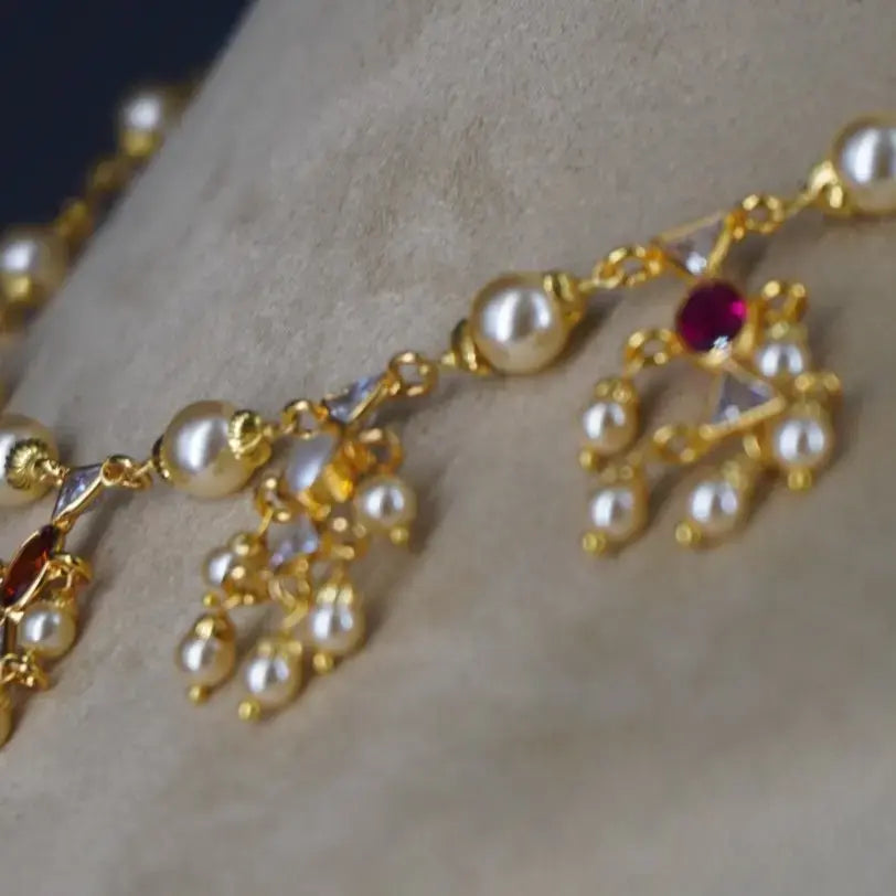 Navaratna Polki Pearl Bunches Necklace Hk0390