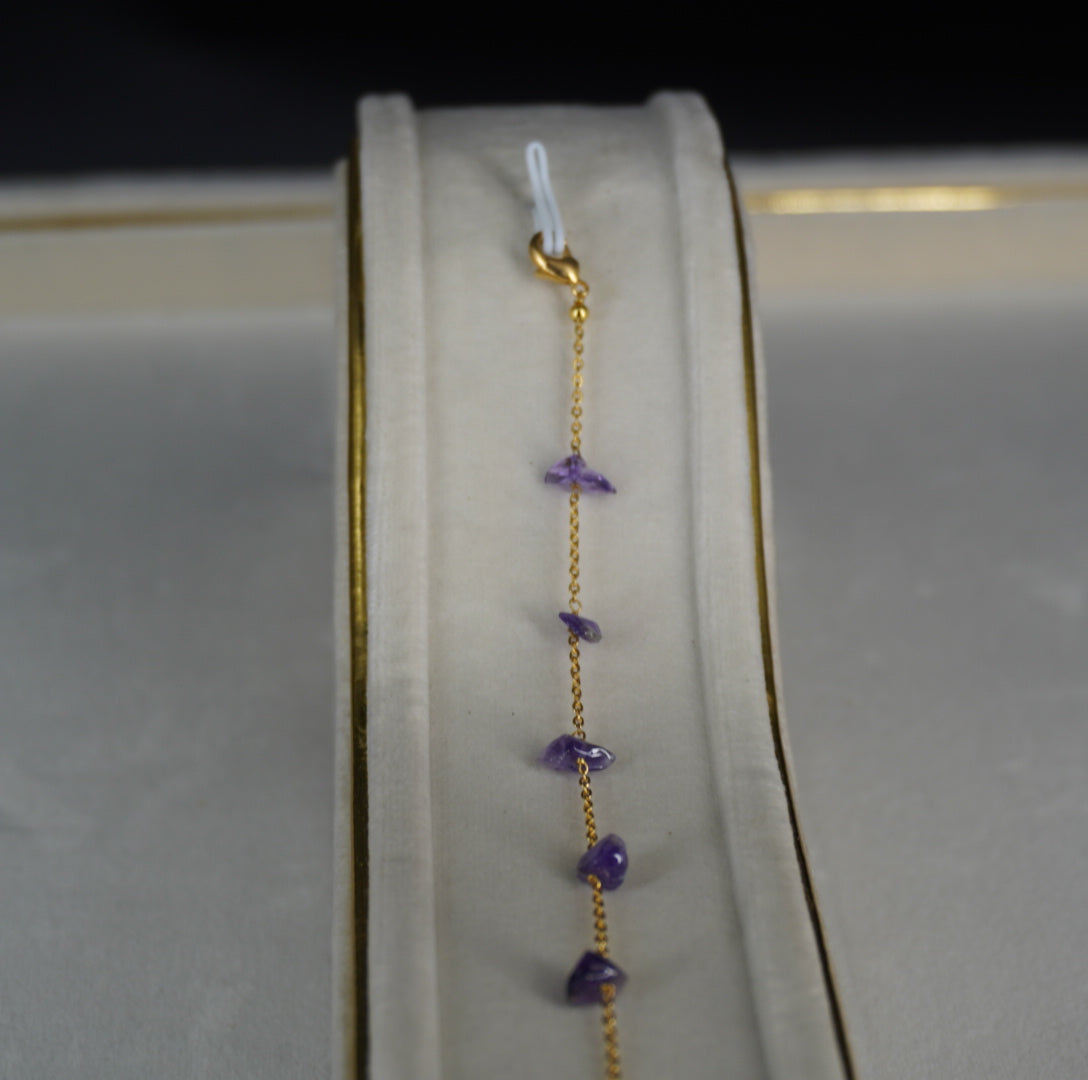 BT008 – Amethyst Chip Stone Bracelet