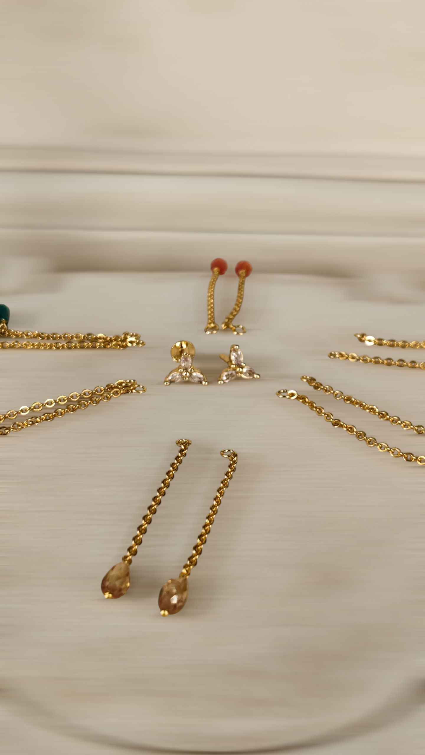 Leaf shape changeable earrings. ER0024