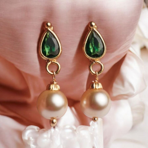 ER026 green earrings