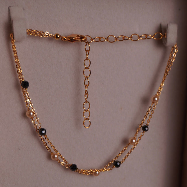 BT011 -   Black Beads and pearl  BRACELET