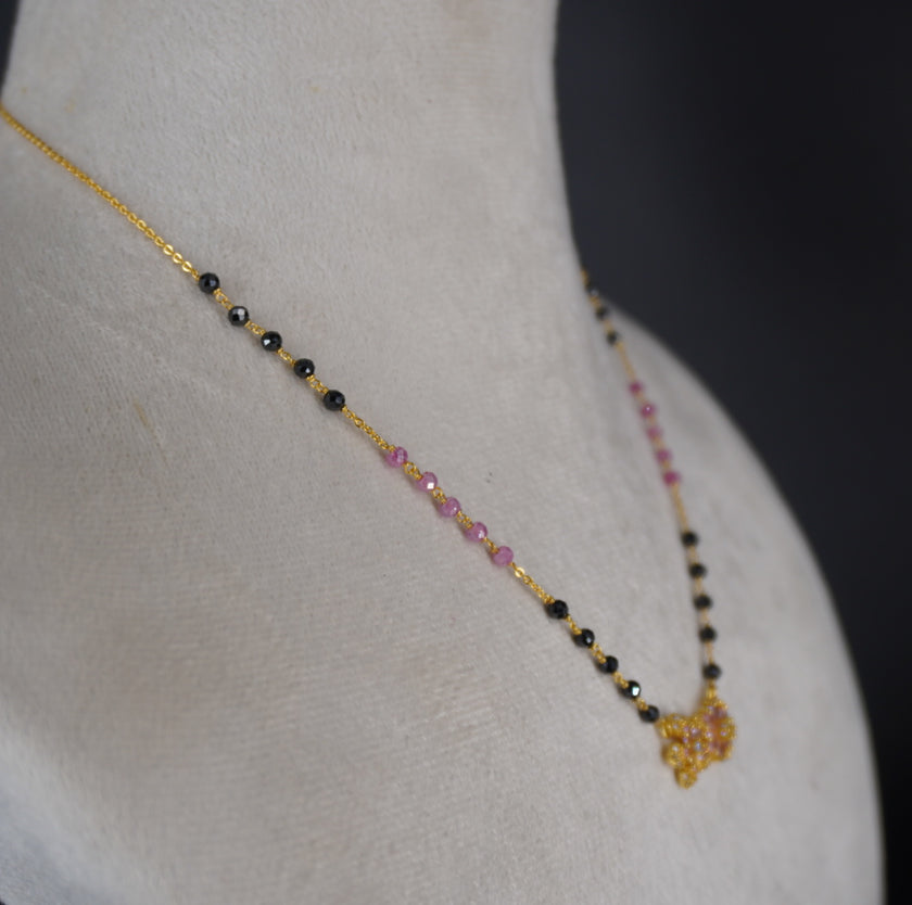 HK0403 Twin Blossom Chain