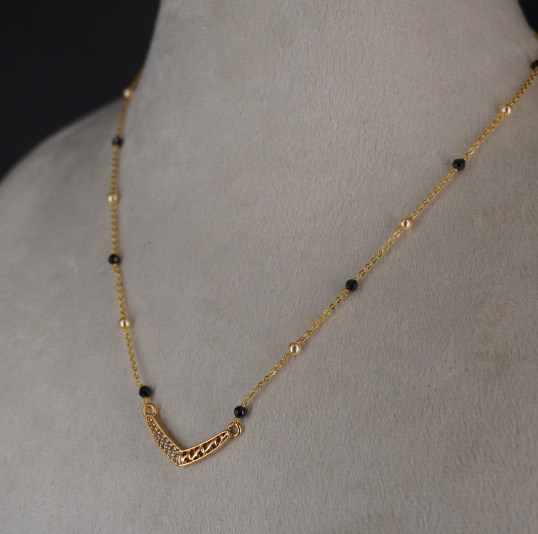 HK0433 black diamond shine beads chain