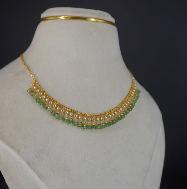 HK0526 MINT GREEN NECKLACE