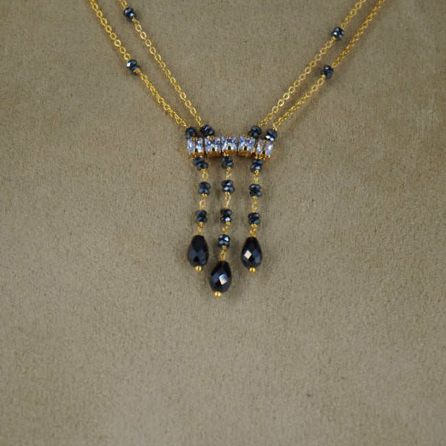 HK0388  Rain drops Black Beads