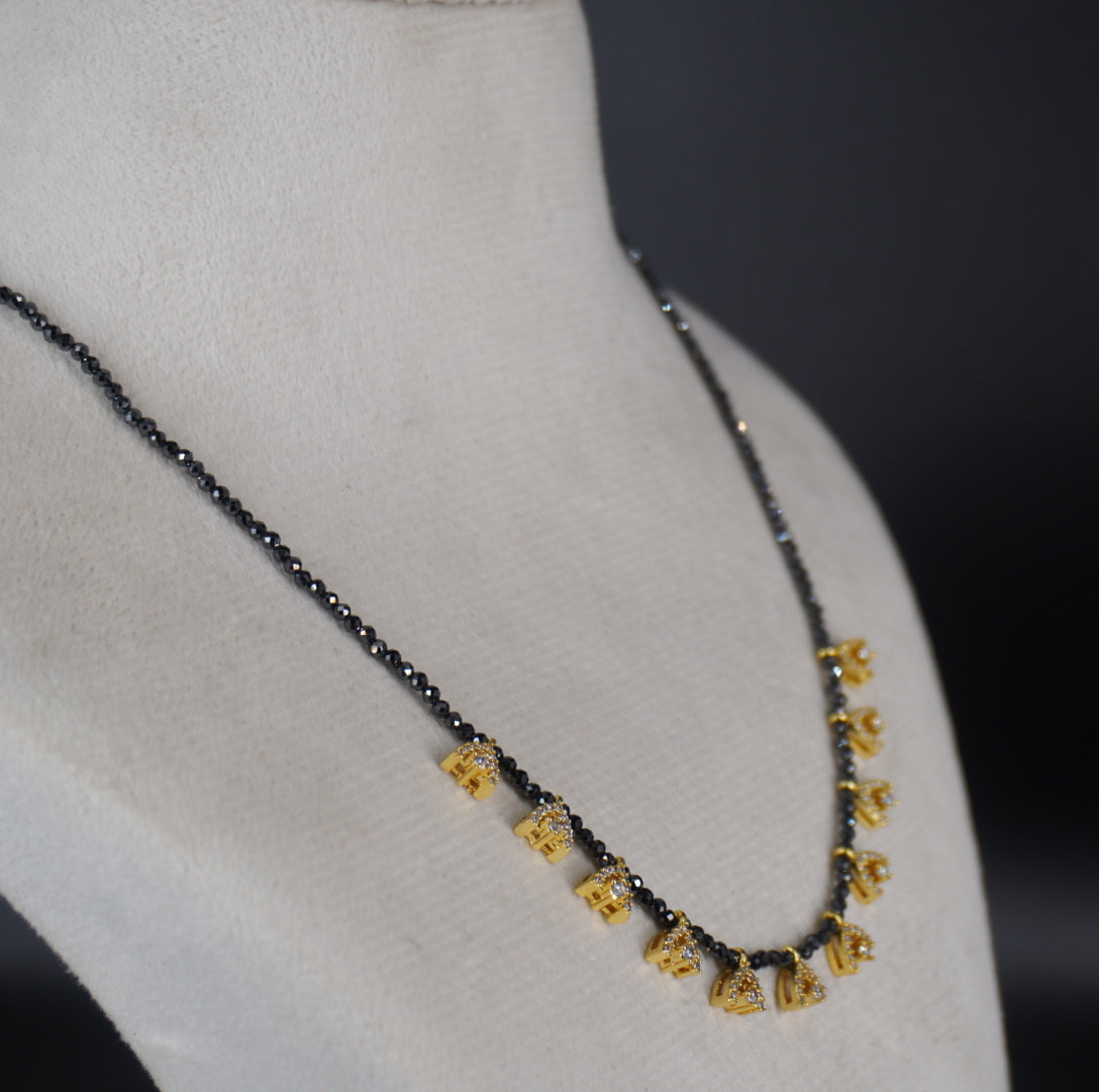 Hk0416 Tri Drop Black Beads Necklace