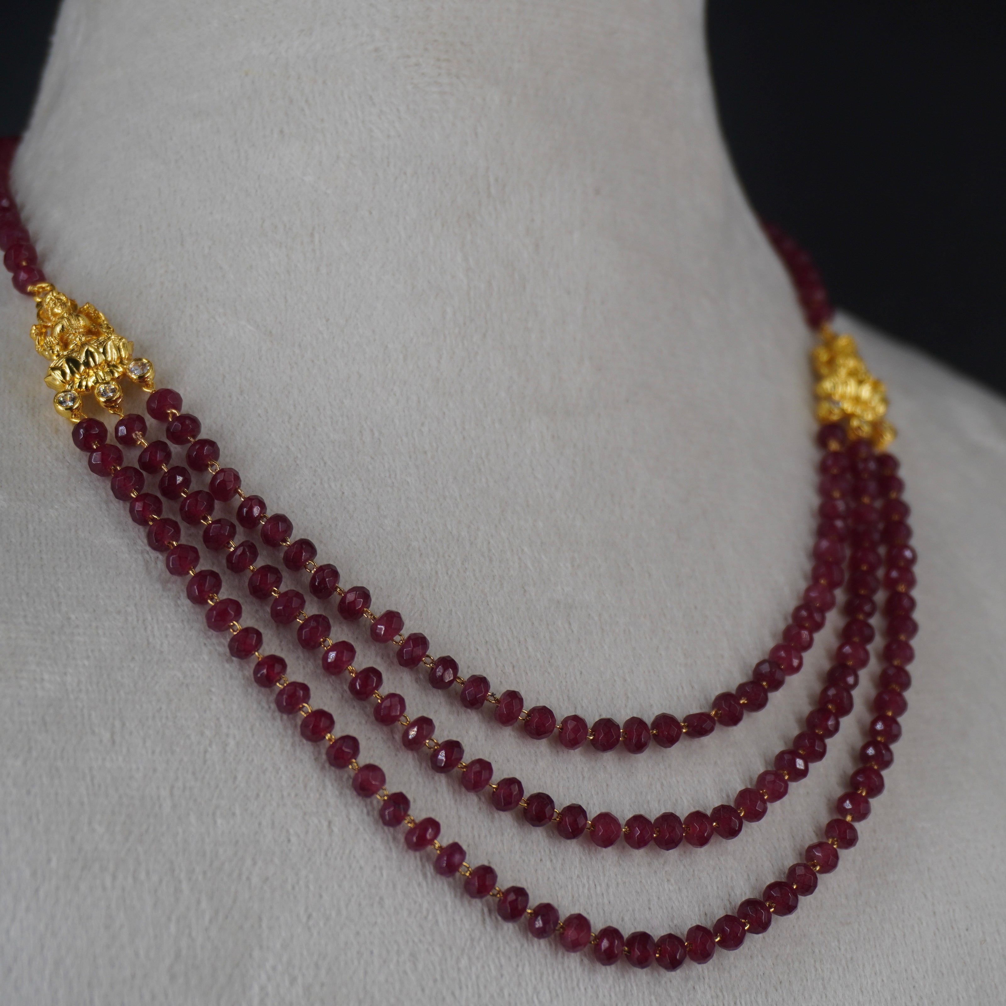 HK0487 MEROON BEADS And God Lakshmi