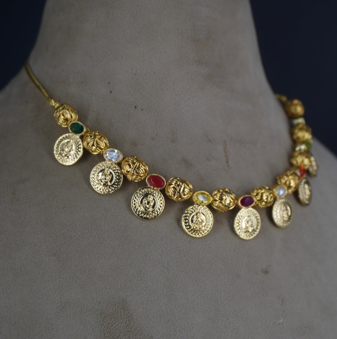 HK0481 Navaratna necklace in Lakshmi kasu