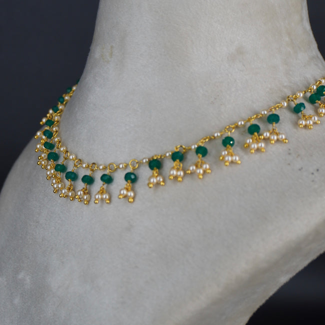 HK0395 Emarald Pearl Necklace