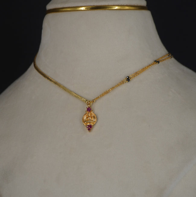 Rashmika black beads chain