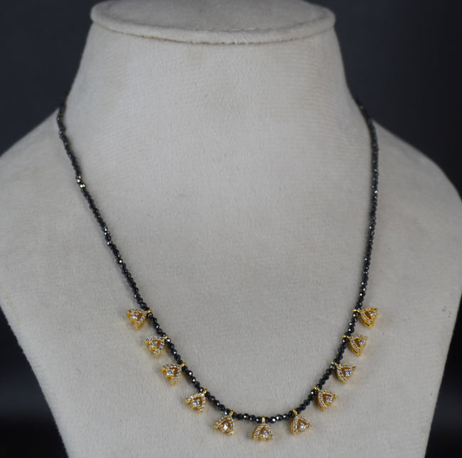 Hk0416 Tri Drop Black Beads Necklace