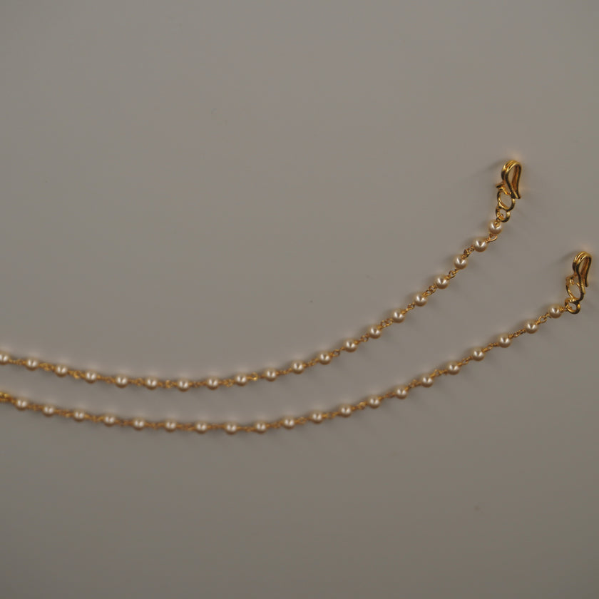 CH016 Single Line Pearl Ear Chains