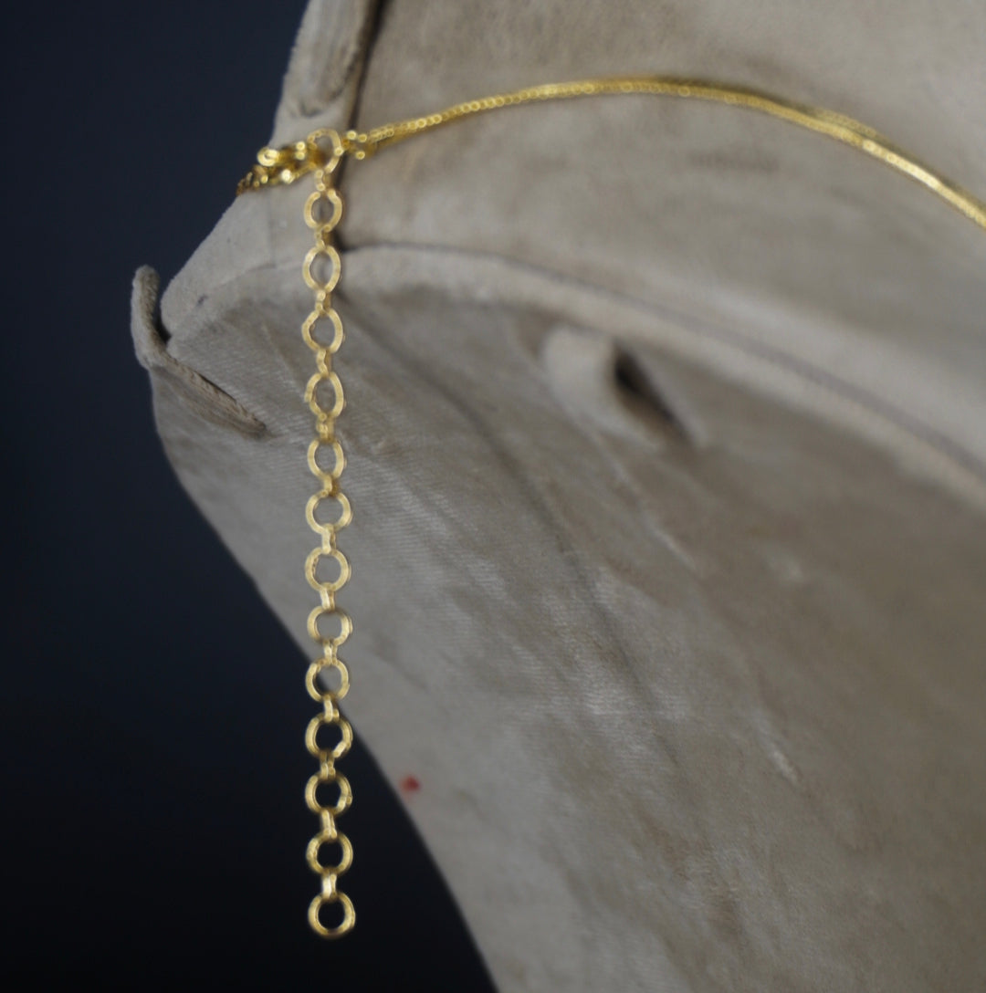 HK0481 Navaratna necklace in Lakshmi kasu