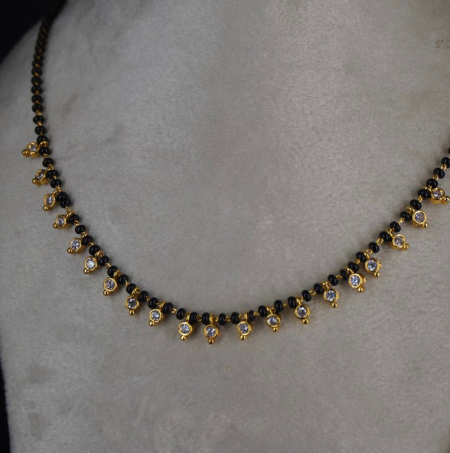 Hk0452 small drop black beads