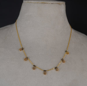 Hk0407. Star Black Beads