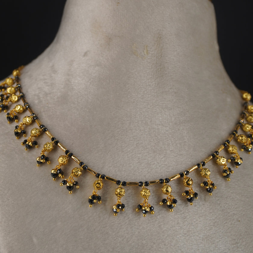 HK0378 Black Diamond shine necklace