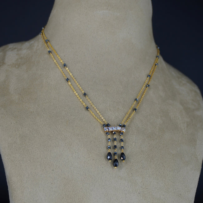 HK0388  Rain drops Black Beads