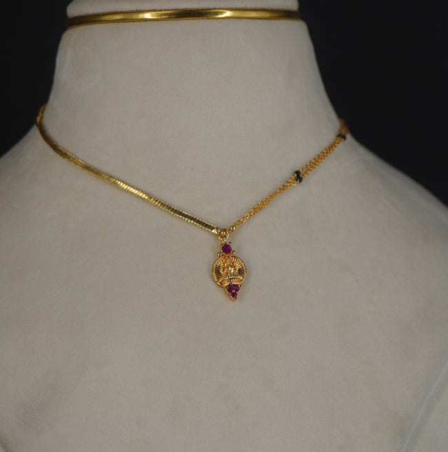 Rashmika black beads chain