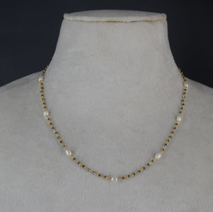 HK0411 Everyday Pearl Beads Chain Elegance