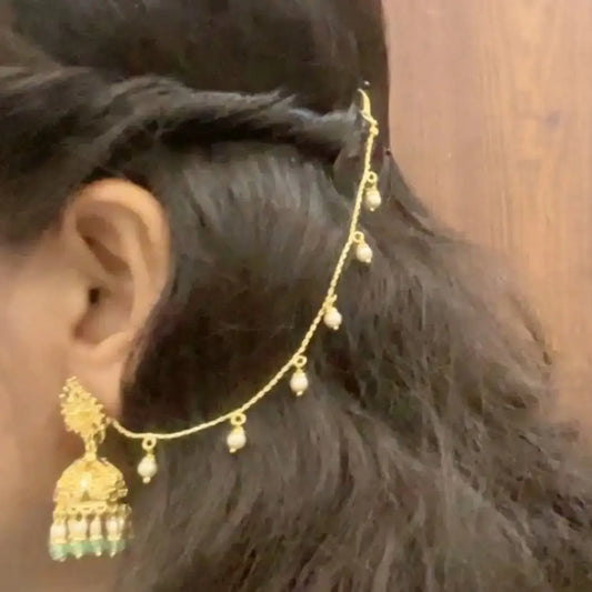 Single Pearl Line Earchain CH001